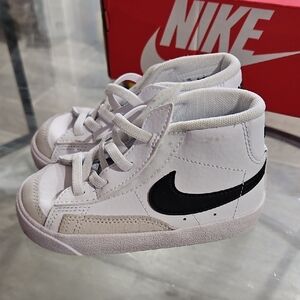 Nike Court Legacy Baby Sneakers White Black Size 7